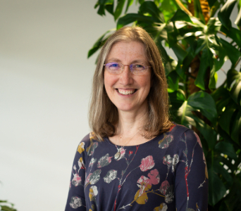 Headshot of Alison Trew, Regional Mentor and Project Manager, taken 2024