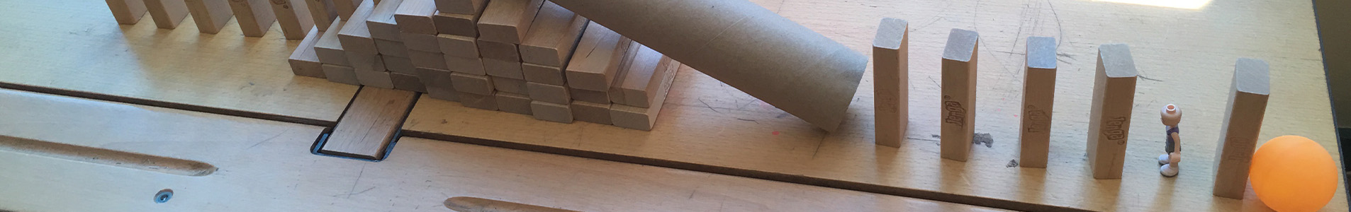 Dominoes